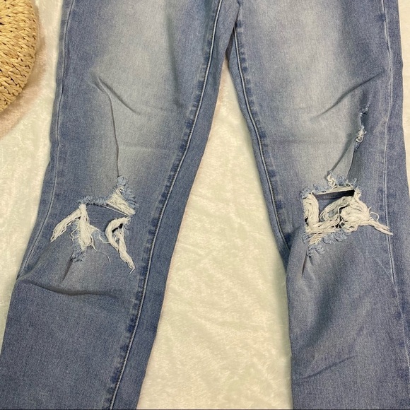 TNR jeans light wash distressed holey high rise skinny jeans - Picture 2 of 11